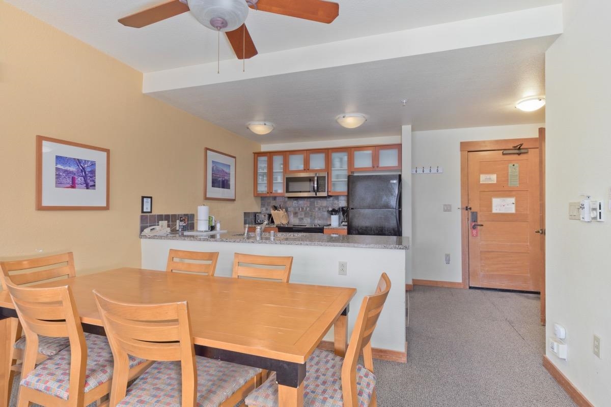 6201 Minaret Rd #2215 Unit: White Mountain Lodge #2215
