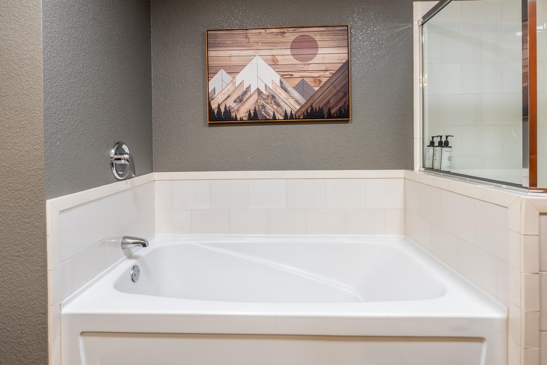 1111 Forest Trail Unit: Grand Sierra Lodge #1123