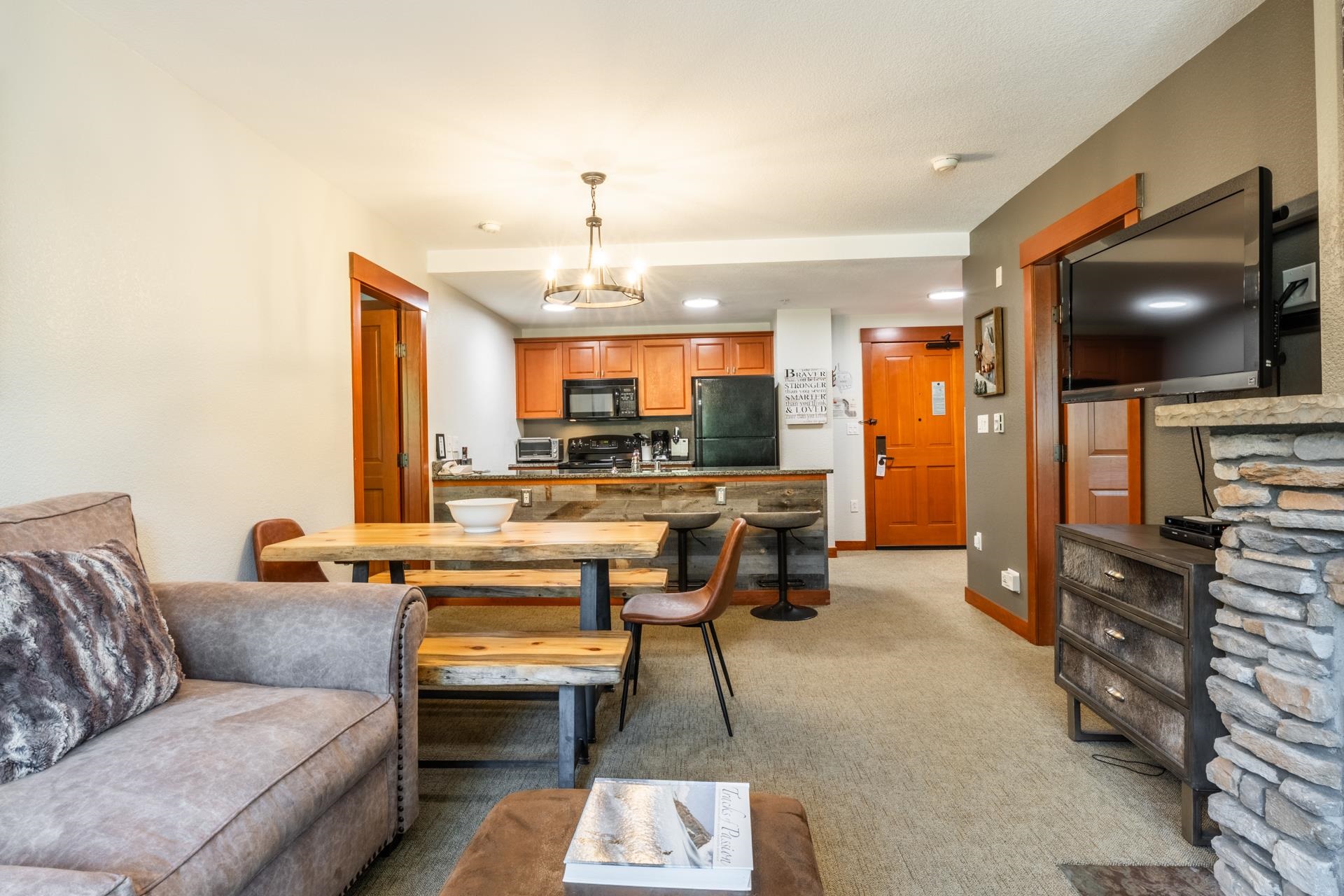 1111 Forest Trail Unit: Grand Sierra Lodge #1123