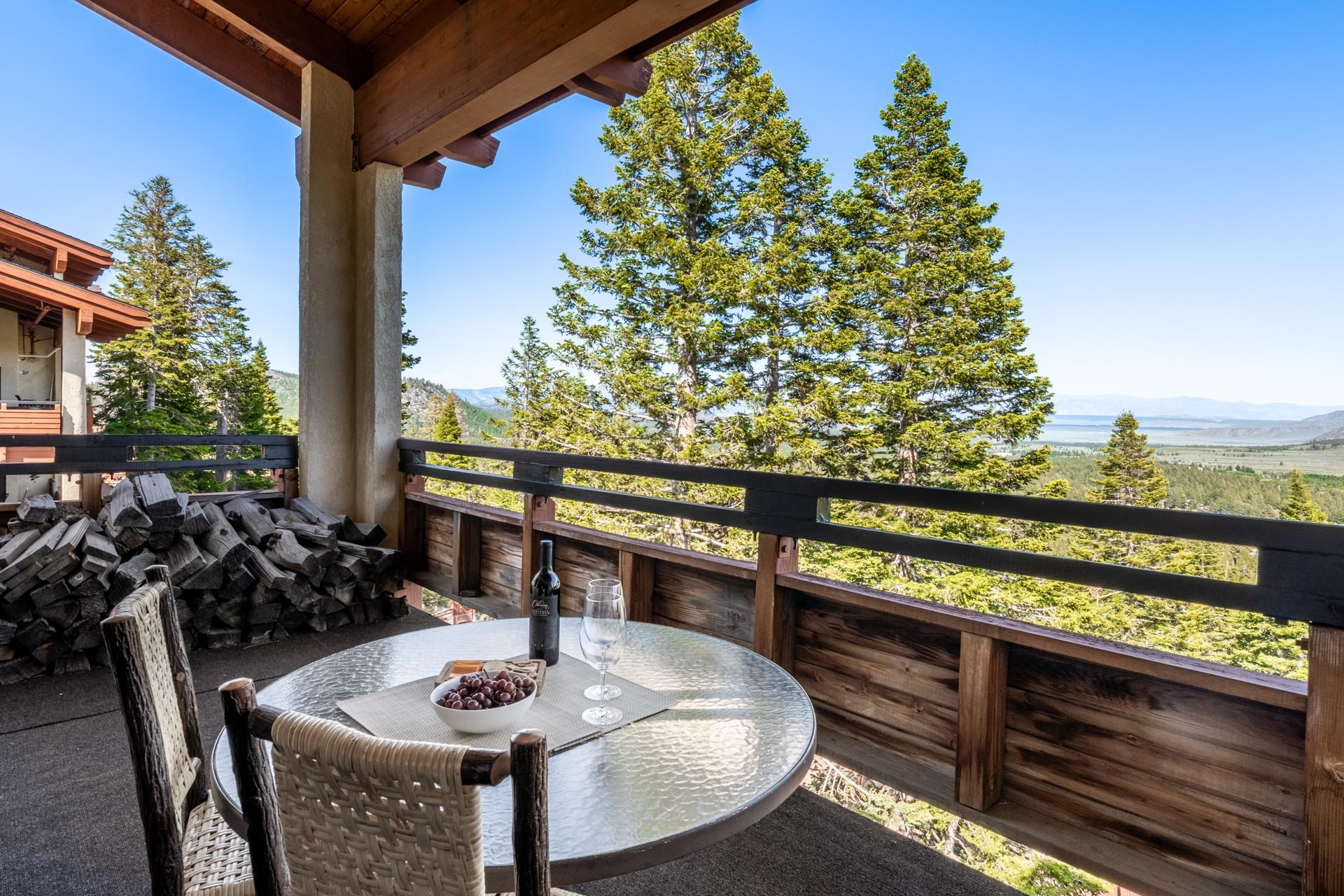 20 Bridges Lane Unit: Bridges #207