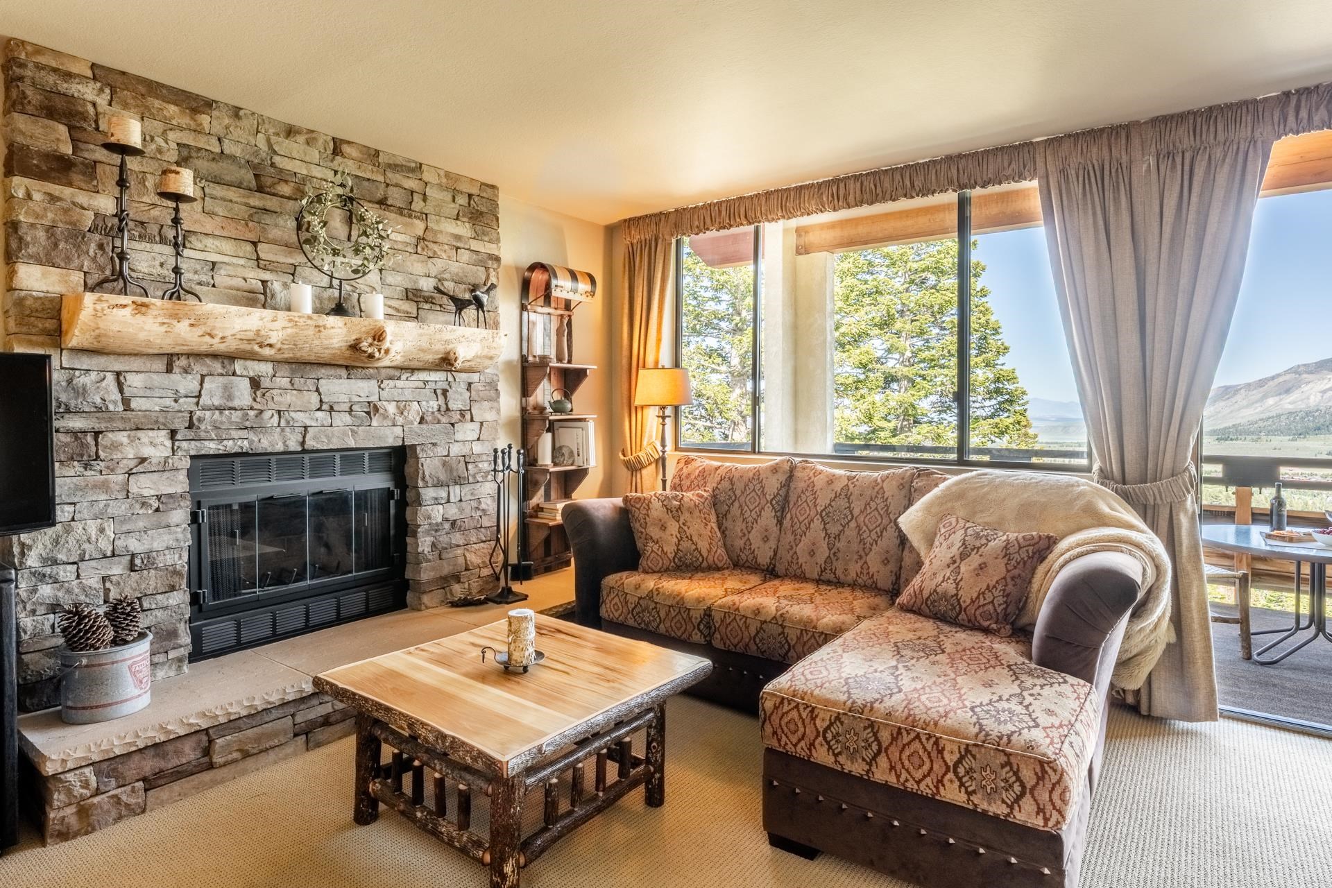 20 Bridges Lane Unit: Bridges #207