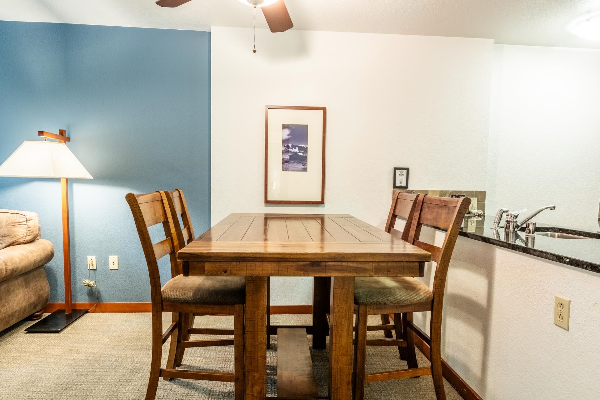 100 Canyon Boulevard Unit: #3127