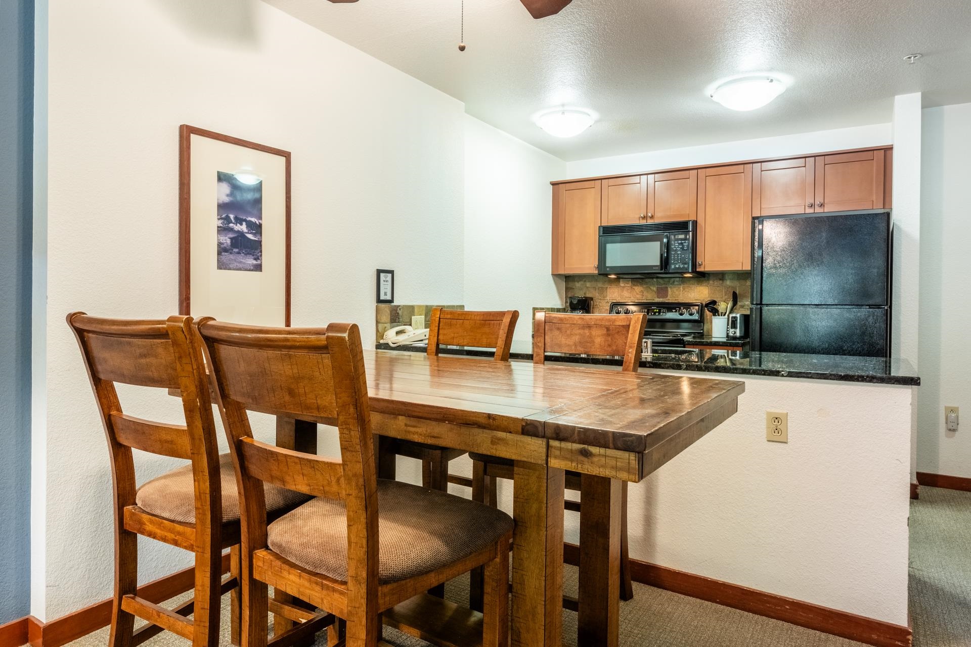 100 Canyon Boulevard Unit: #3127