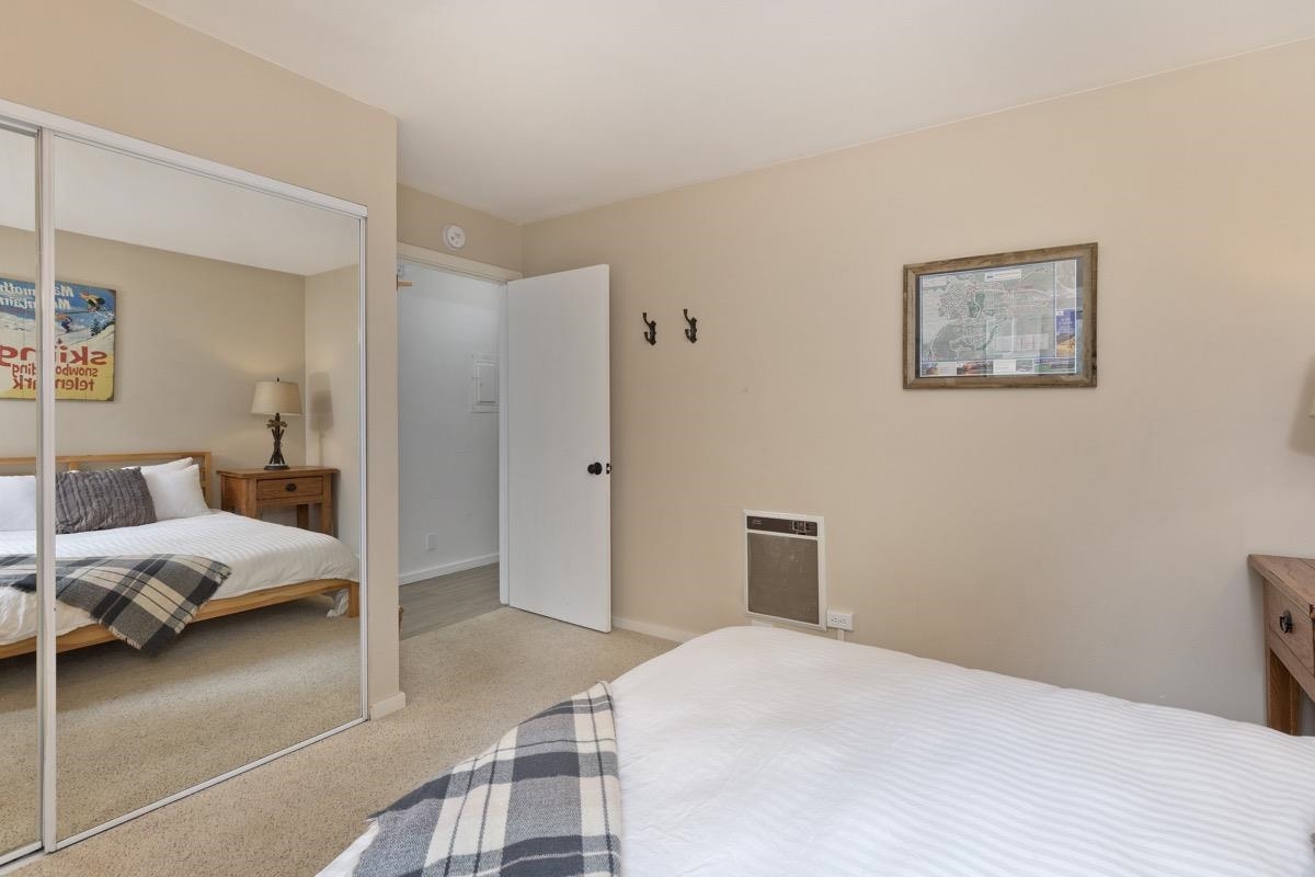 98 Tyrol Lane Unit: #304