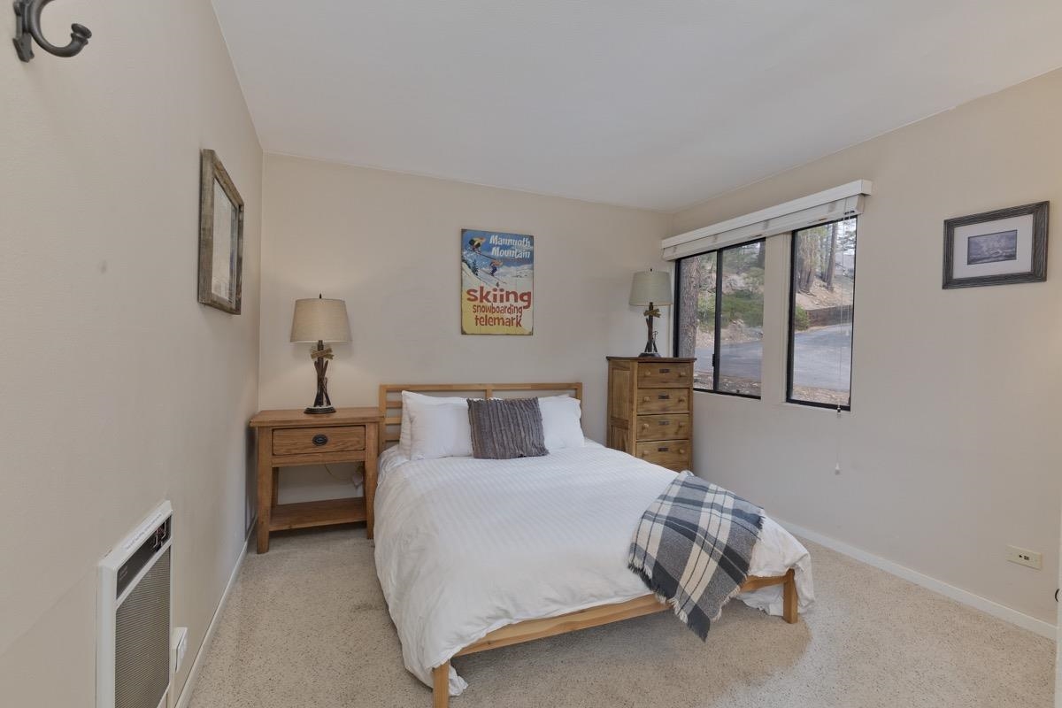 98 Tyrol Lane Unit: #304