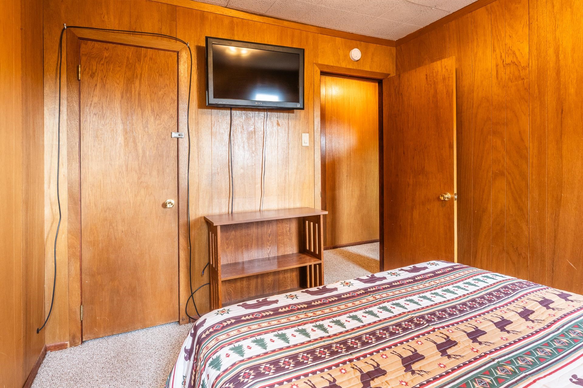 1399 Owens Gorge Road Unit: Cabin 1