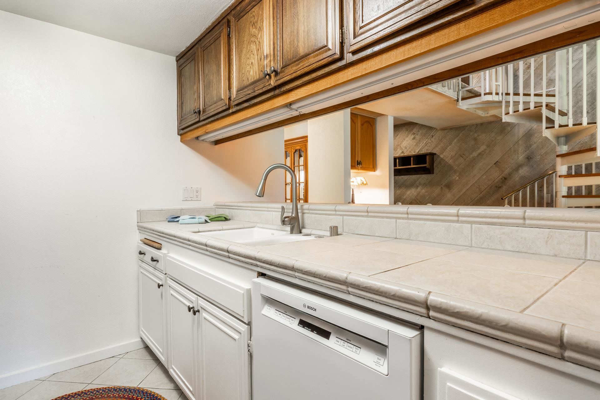 402 Snowcreek Road