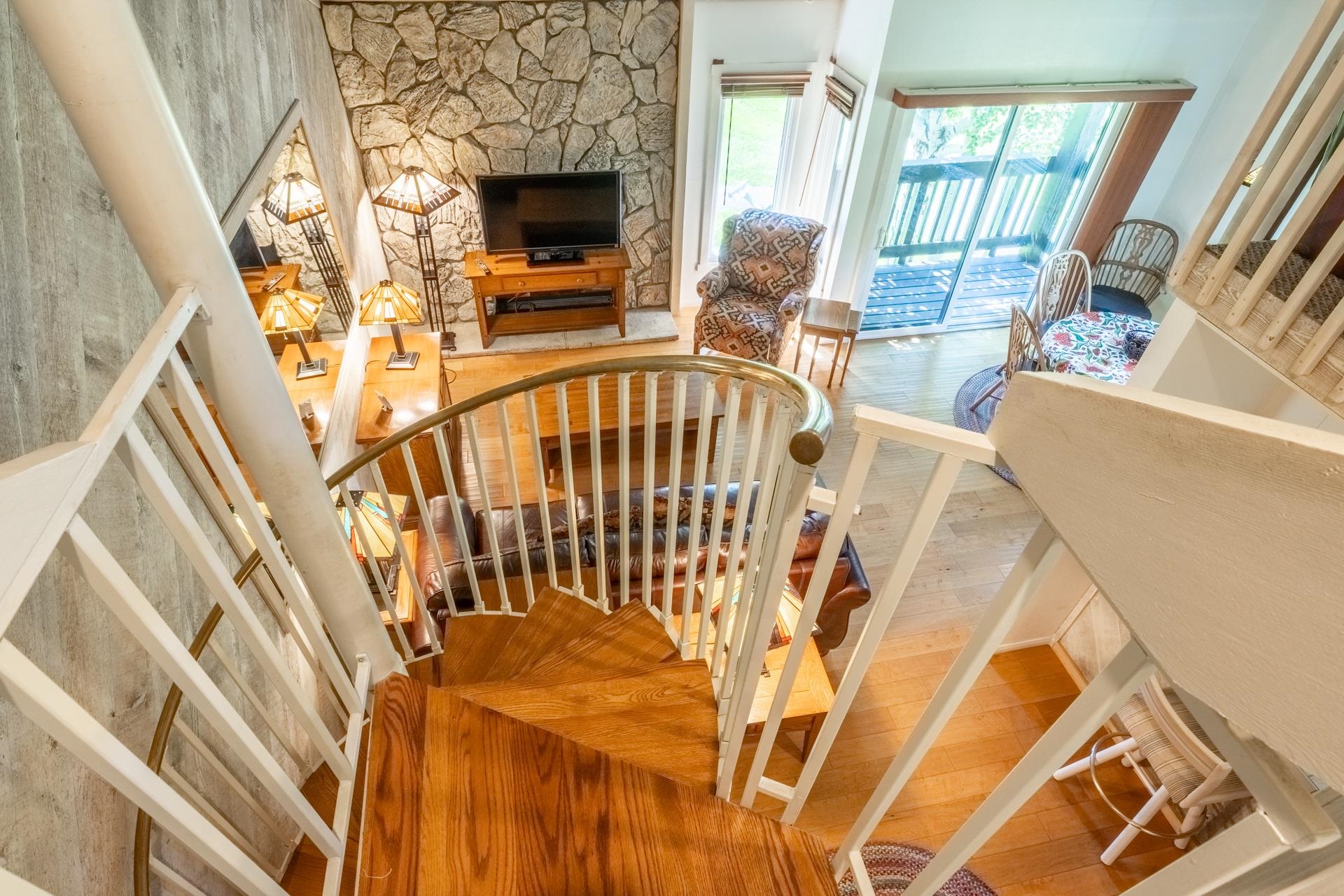402 Snowcreek Road
