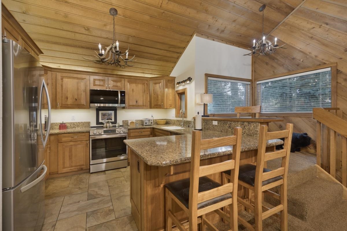 61 Gold Hill