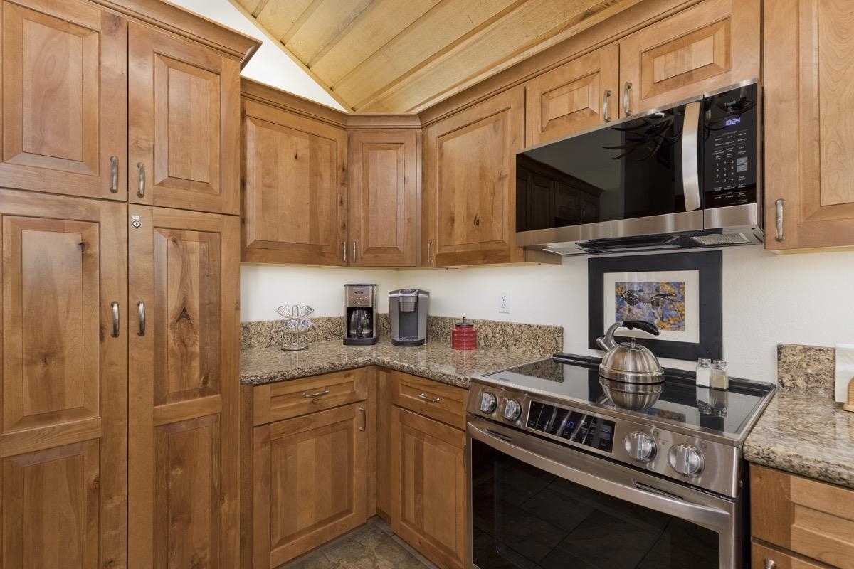 61 Gold Hill