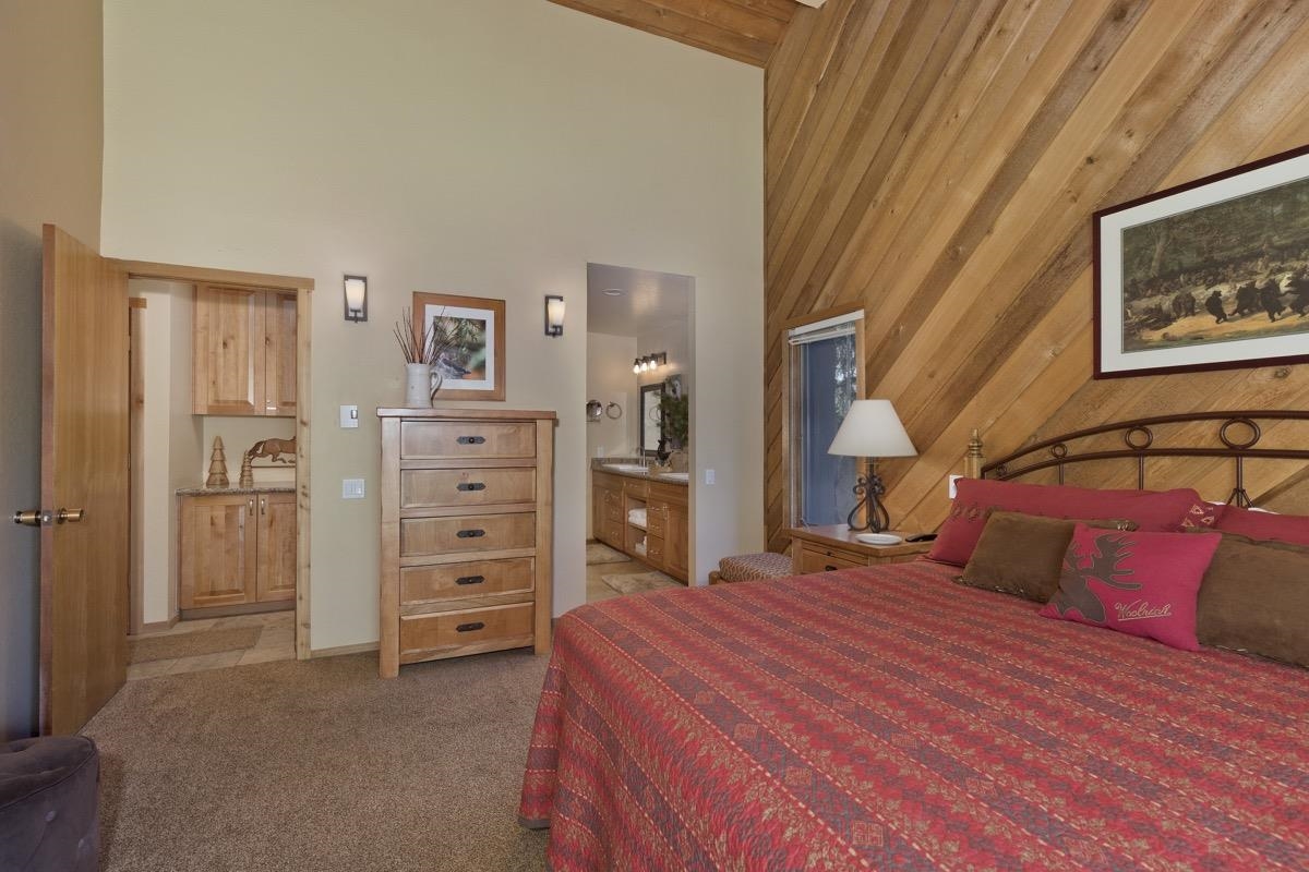 61 Gold Hill