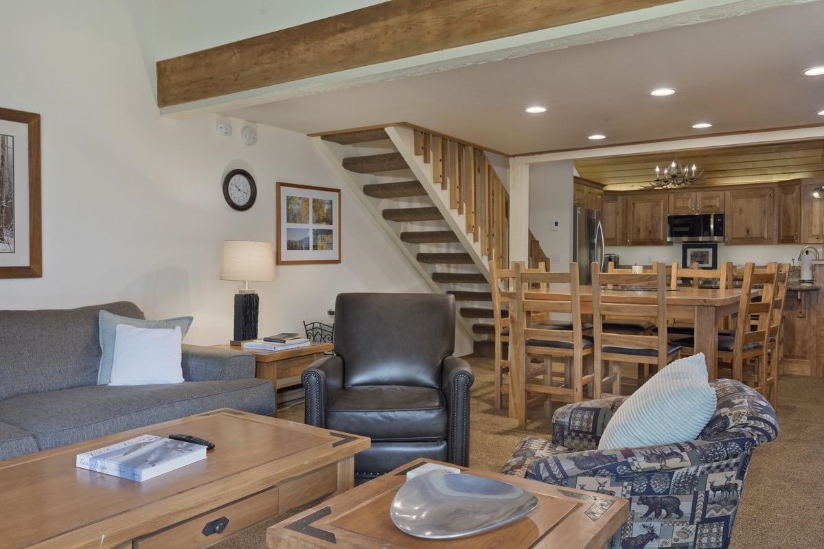 61 Gold Hill