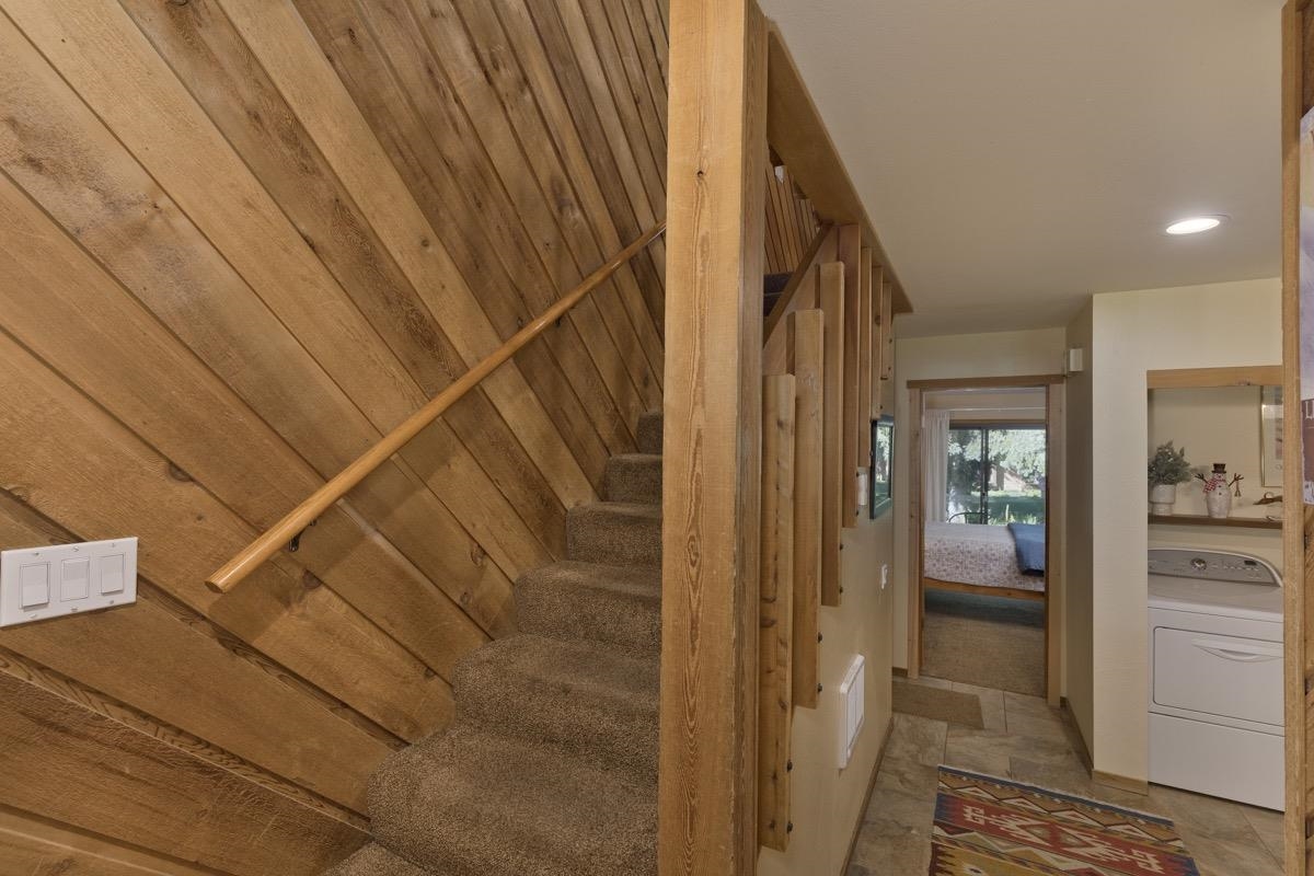 61 Gold Hill