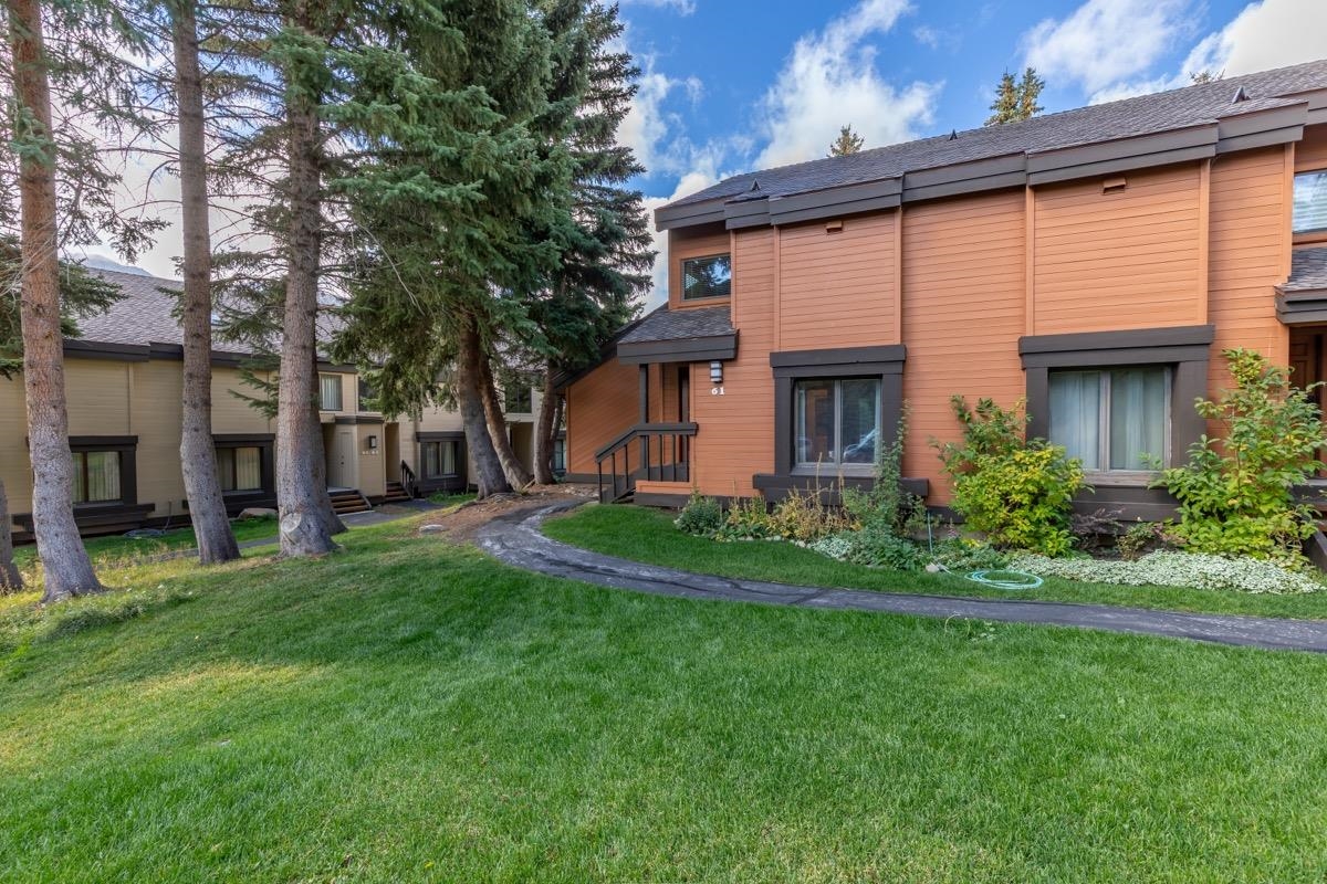 61 Gold Hill
