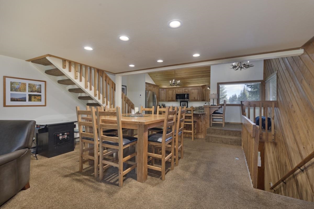 61 Gold Hill