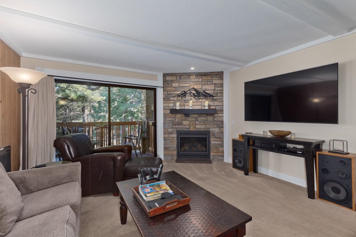 3253 Meridian Blvd #E-7 Unit: Summit 1 Emerson #E7