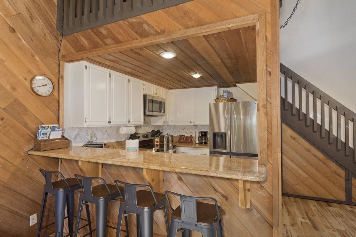 175 Mammoth Slopes Drive #3