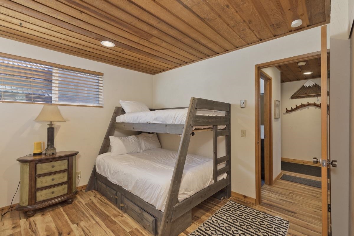 175 Mammoth Slopes Drive #3