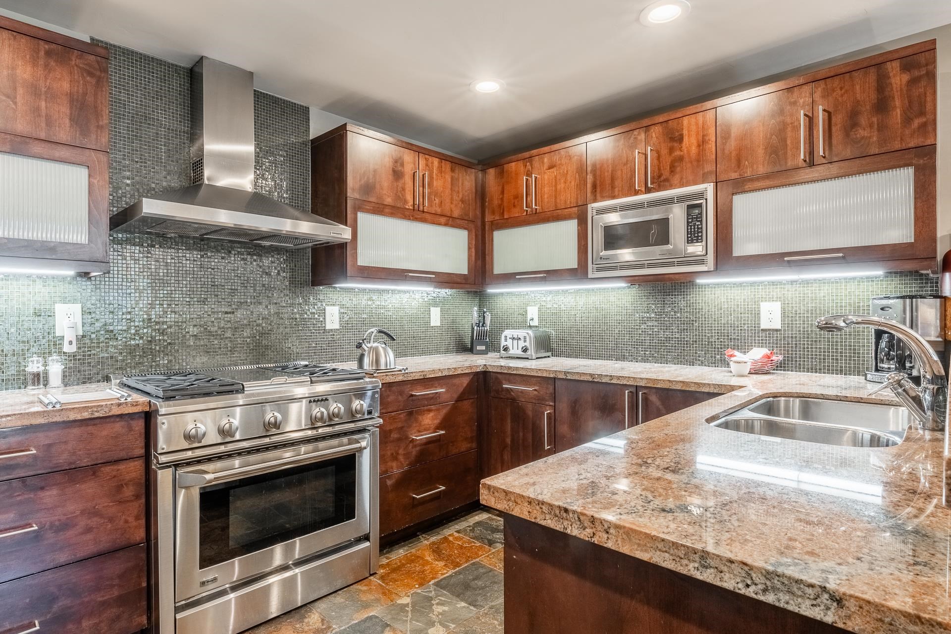 50 Canyon Blvd B10-2 Unit: 80|50 Private Residence Club B10-2