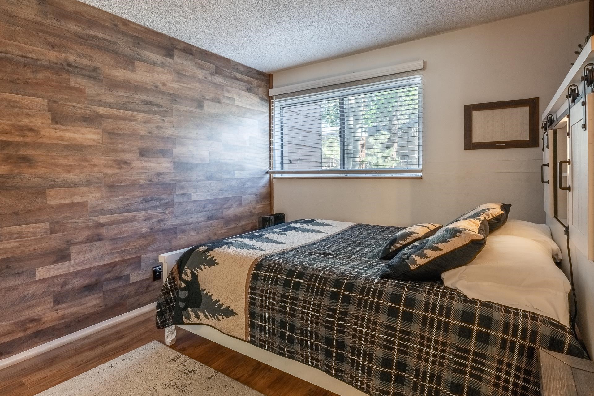 2499 Sierra Nevada Rd R2