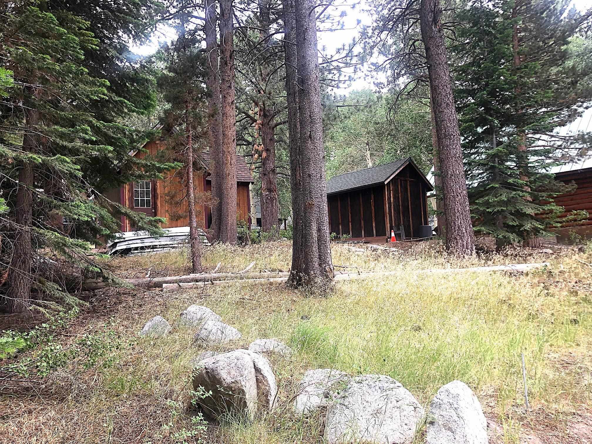 799 Minaret Road Unit: 15-16