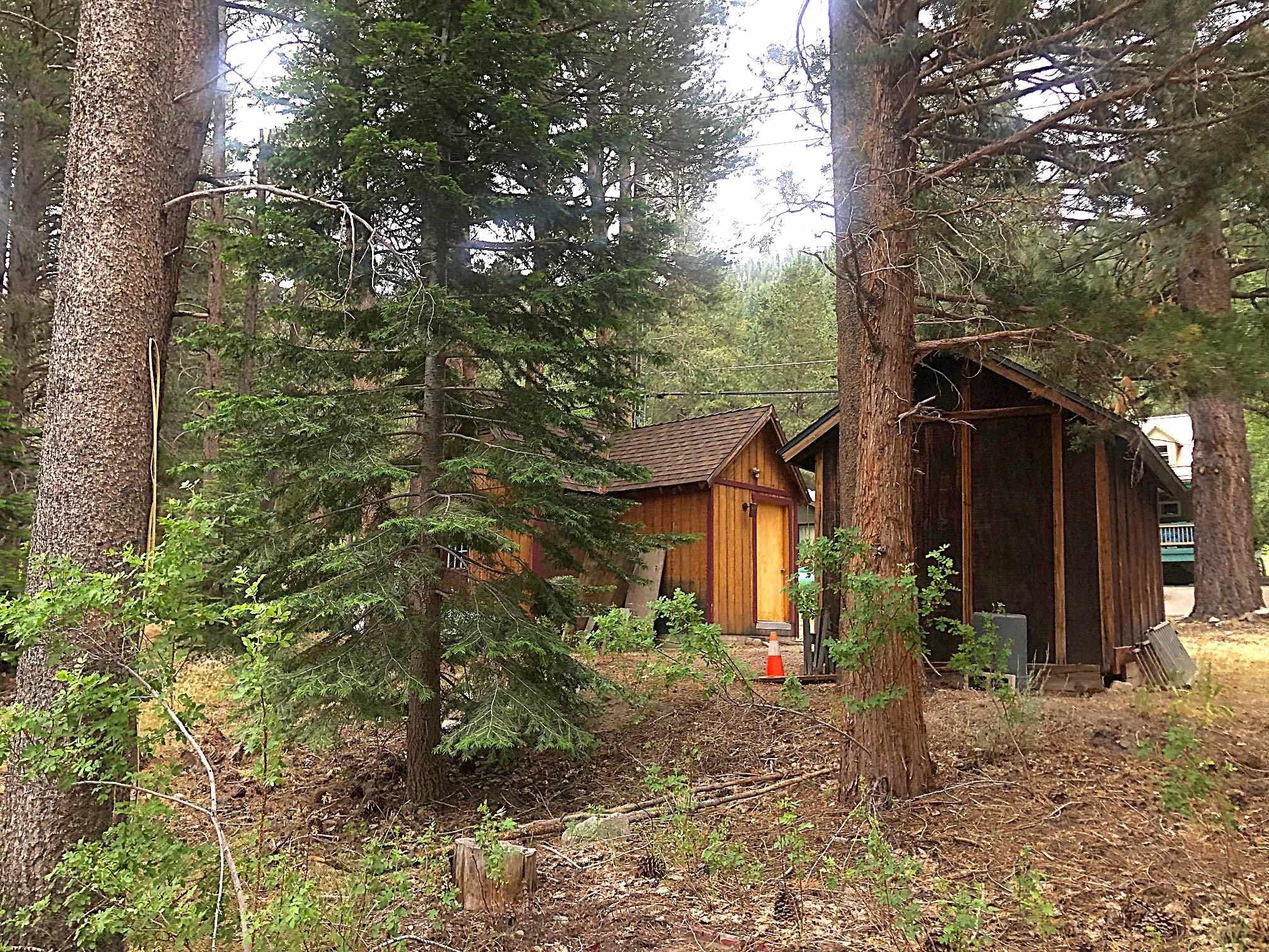 799 Minaret Road Unit: 15-16