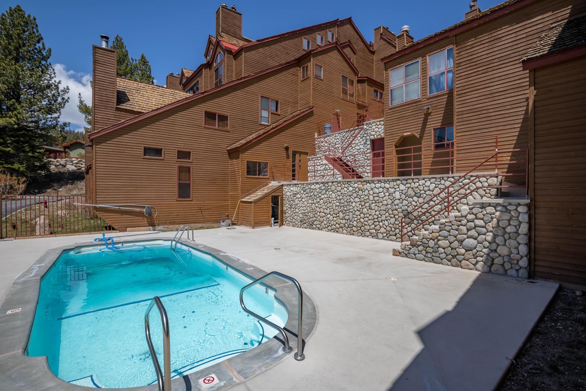 865 Majestic Pines #125 Drive Unit: 125