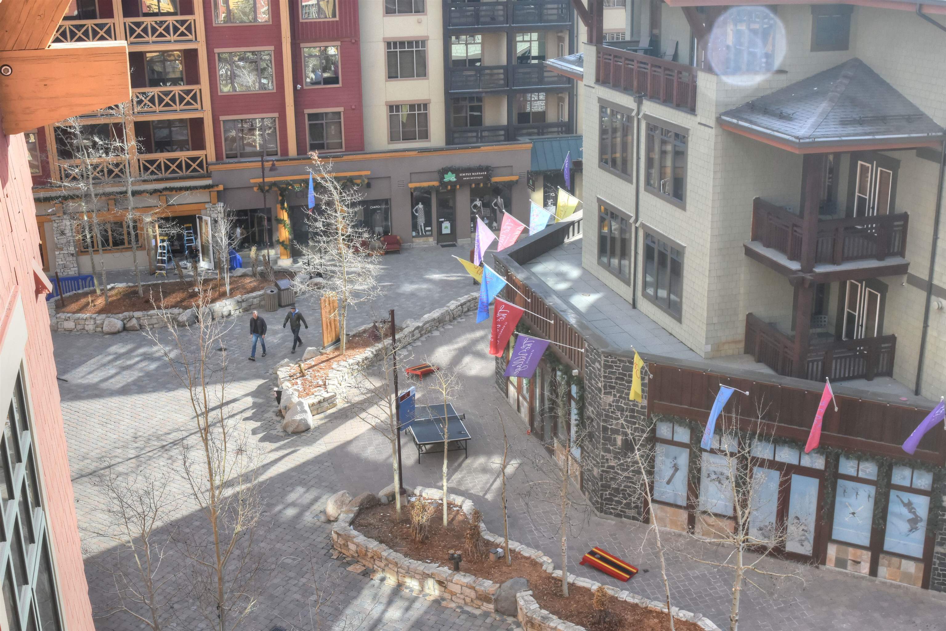 100 Canyon Blvd #3414