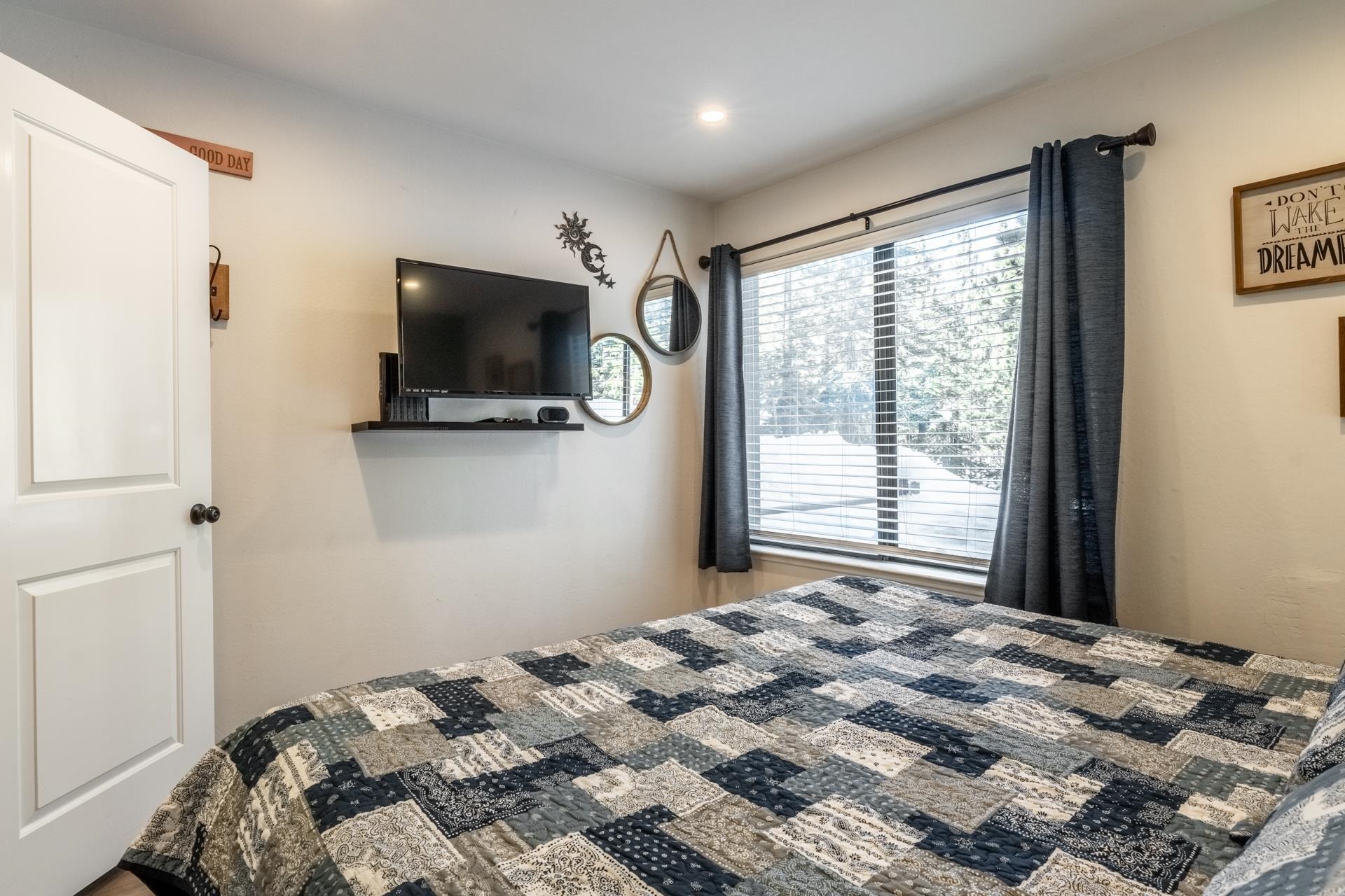 152 Viewpoint Road Unit: 125