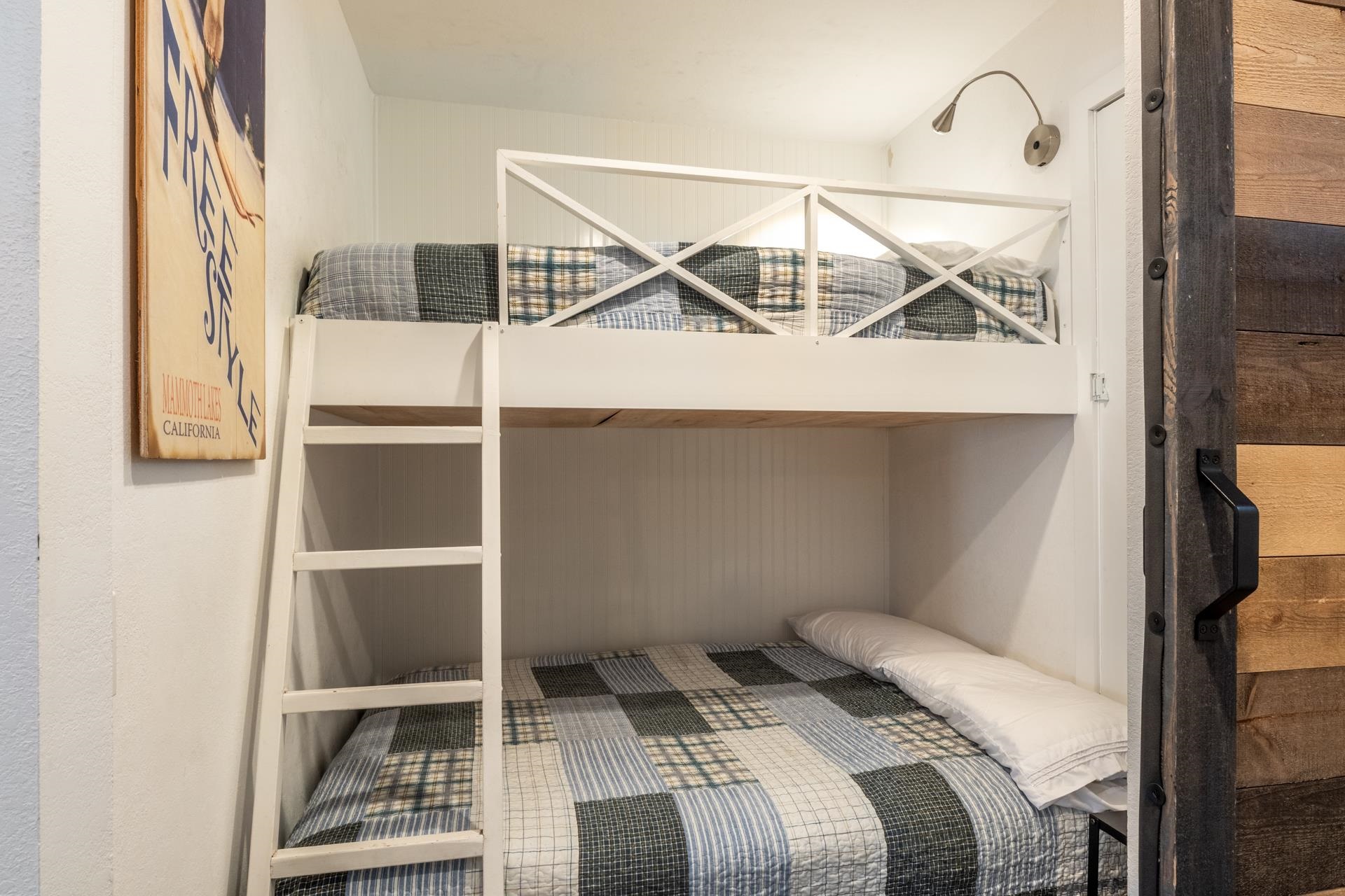 152 Viewpoint Road Unit: 125