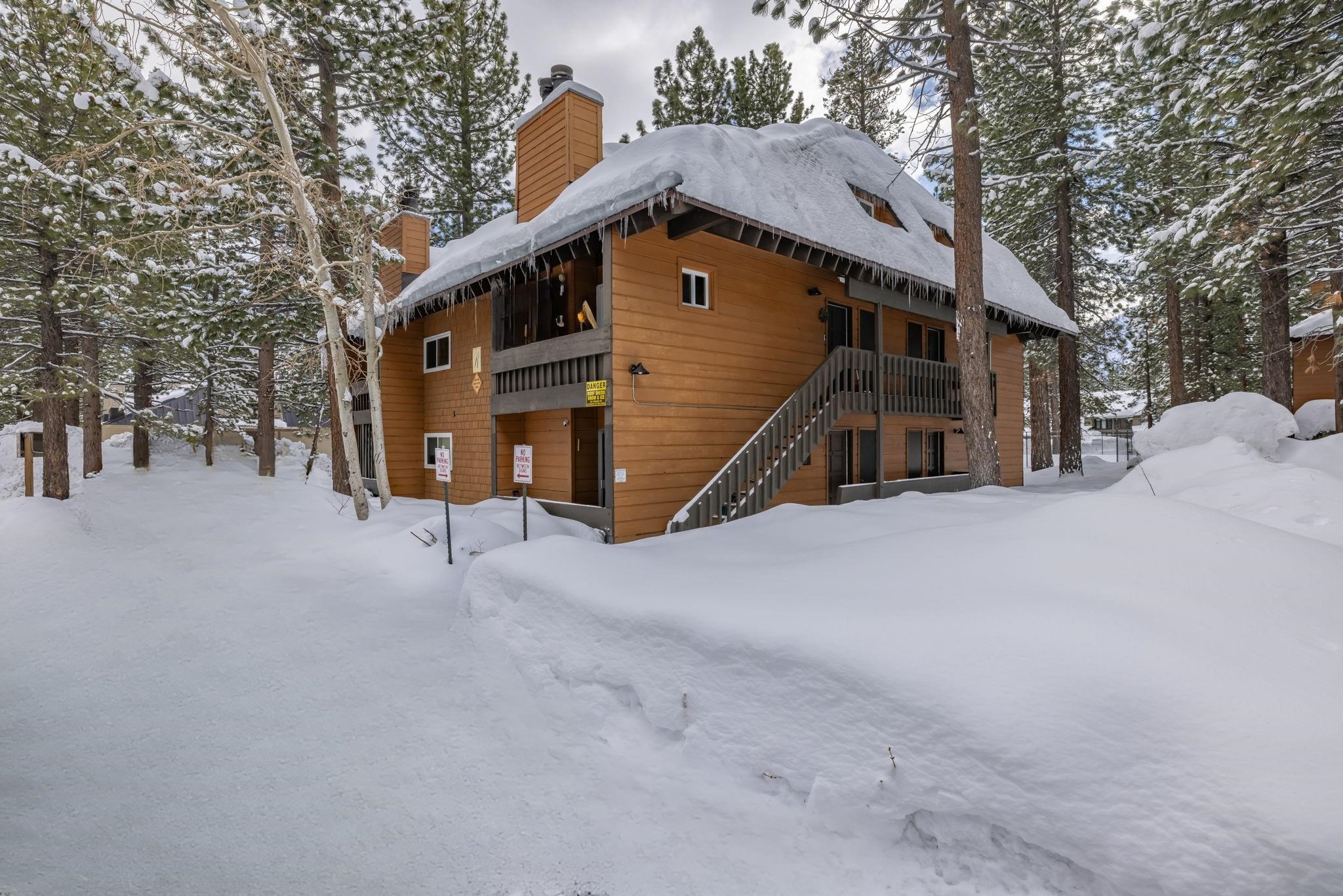 2499 Sierra Nevada Road Unit: R2