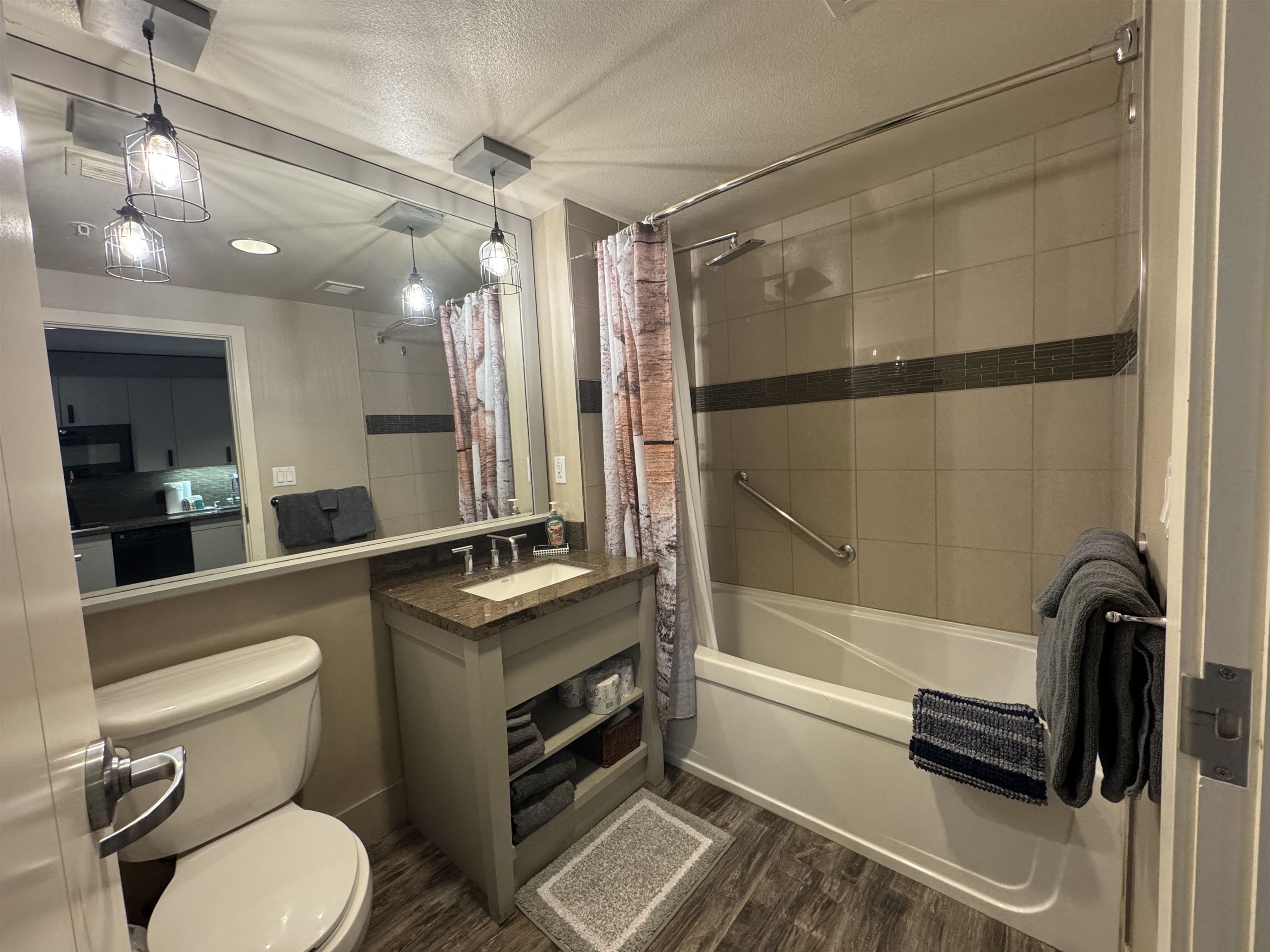 50 HIllside Drive Unit: 242