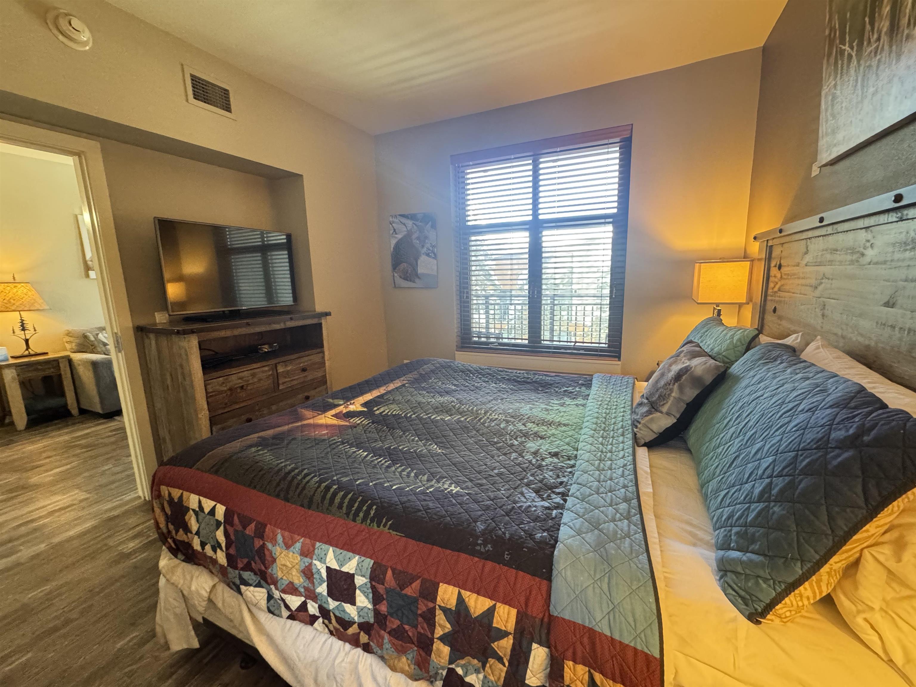 50 HIllside Drive Unit: 242