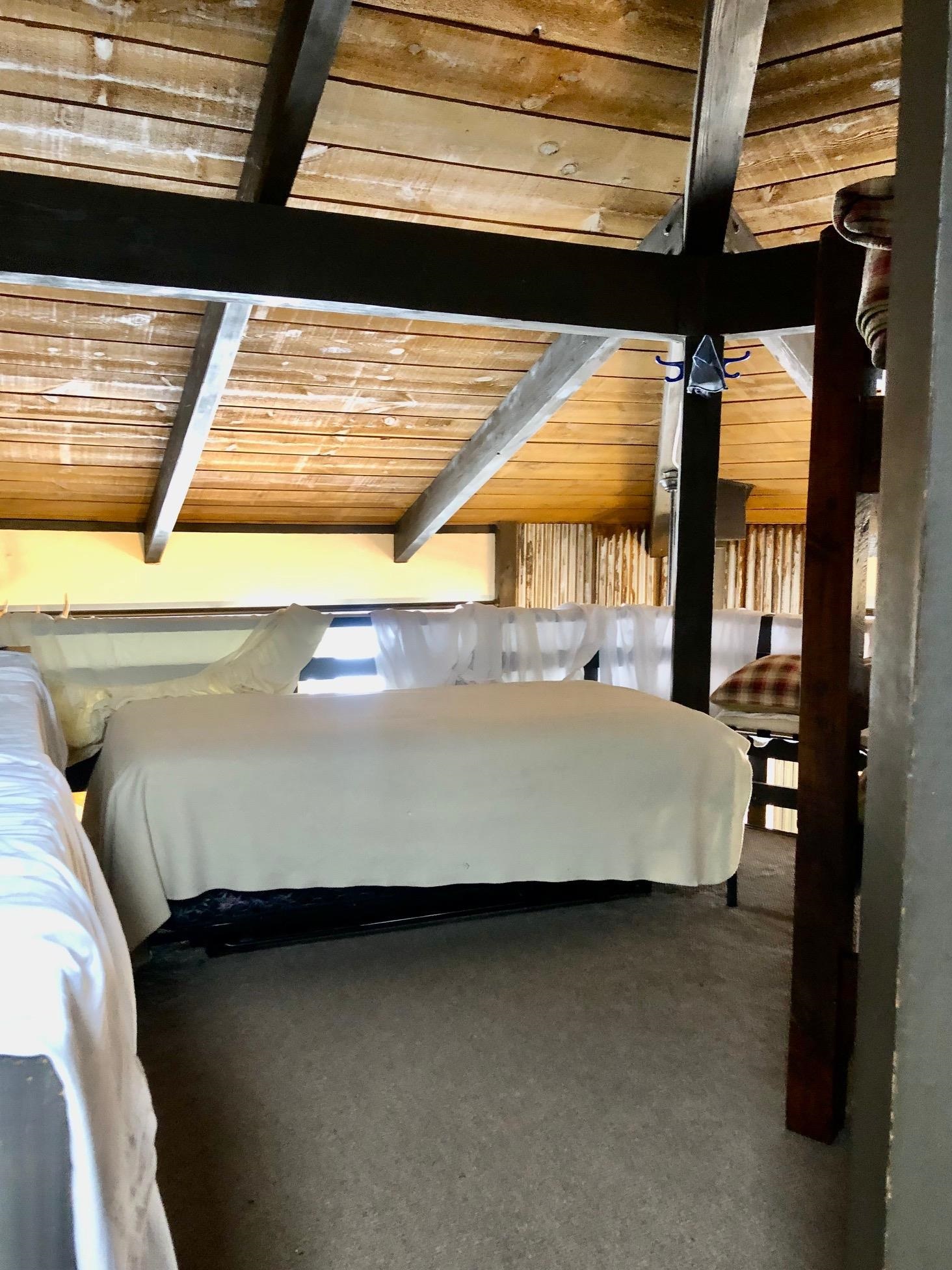 286 Old Mammoth Road Unit: 7