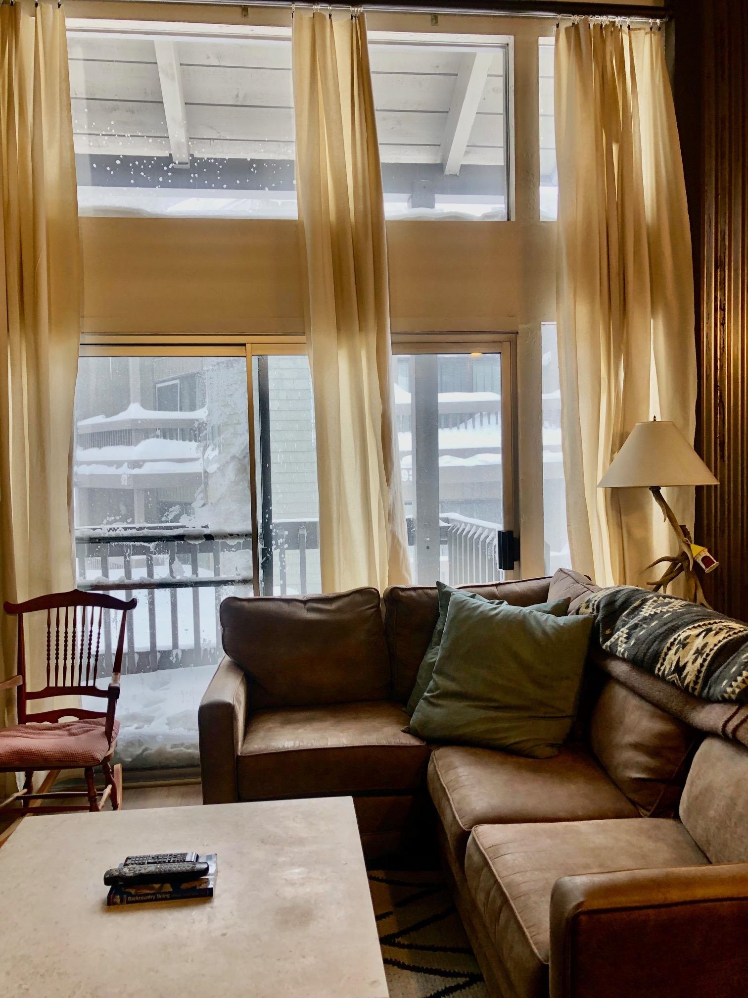 286 Old Mammoth Road Unit: 7