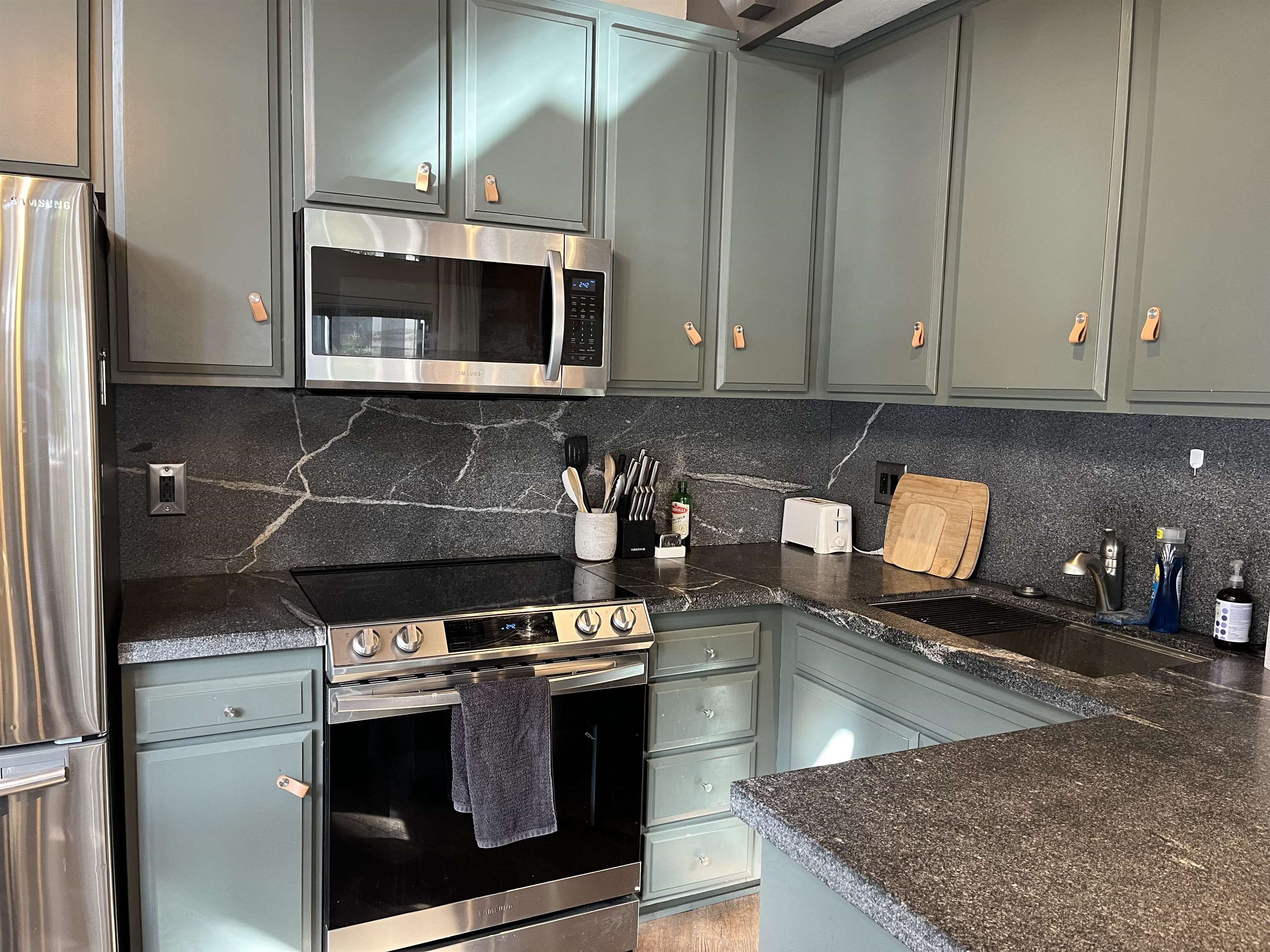 286 Old Mammoth Road Unit: 7