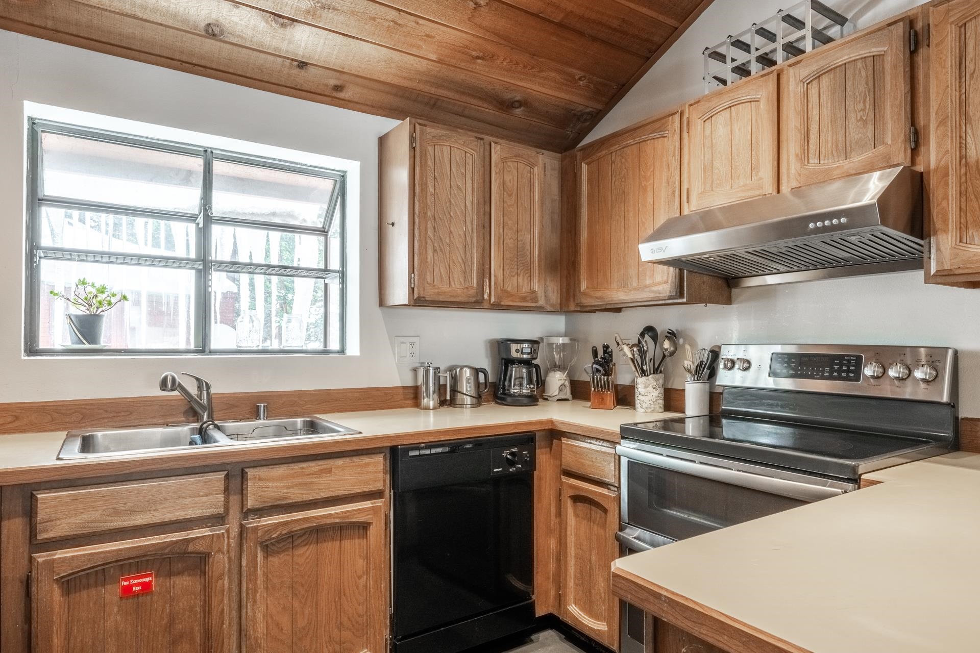 3392 Chateau Road Unit: 2