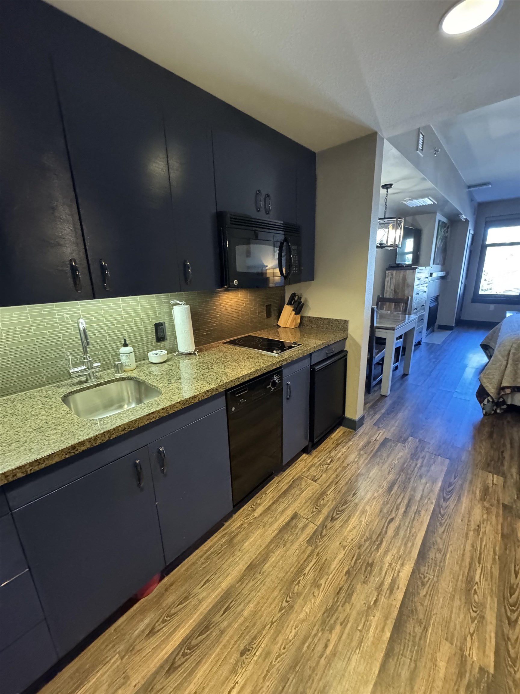 50 Hillside Drive Unit: 304