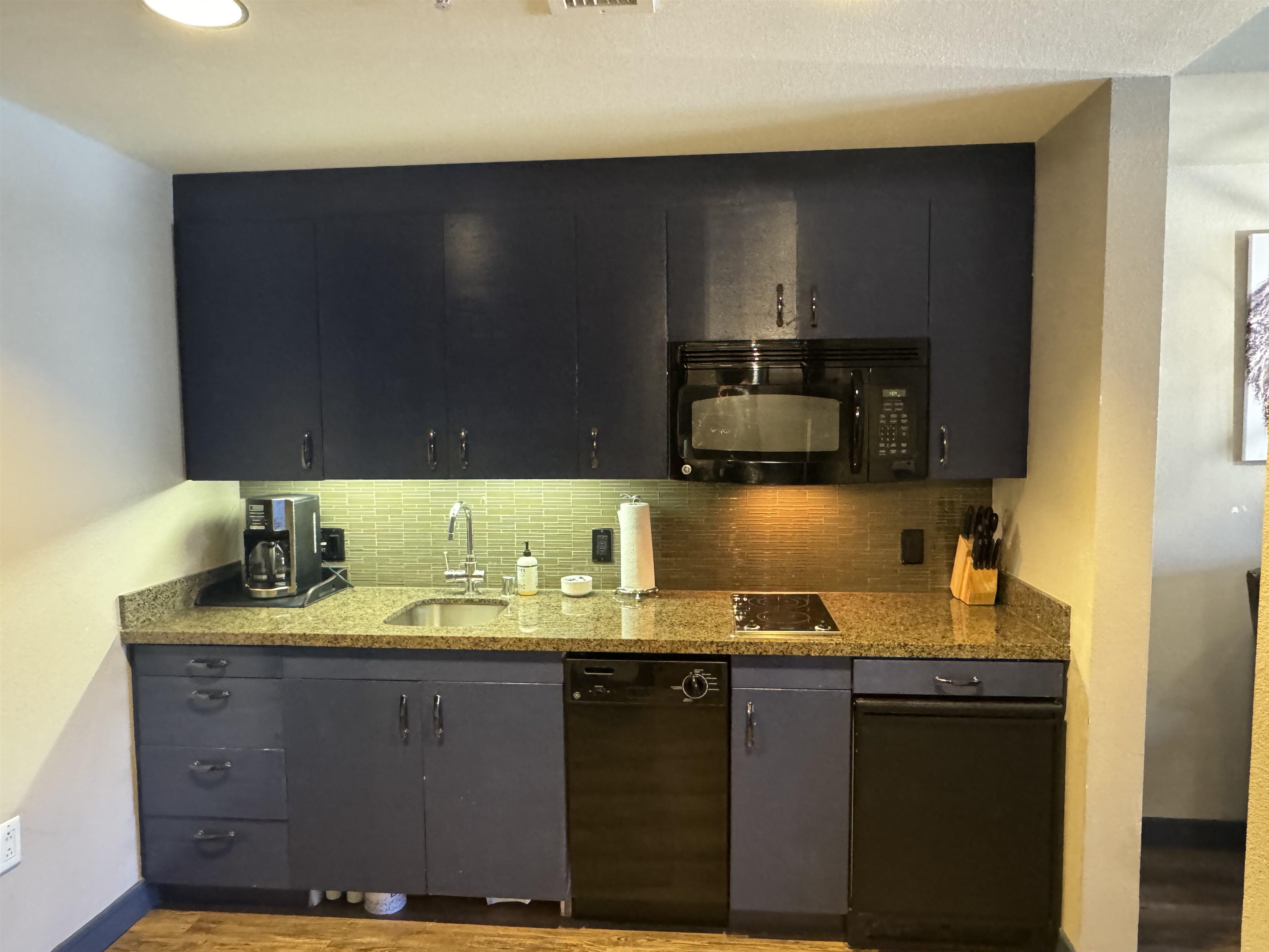 50 Hillside Drive Unit: 304