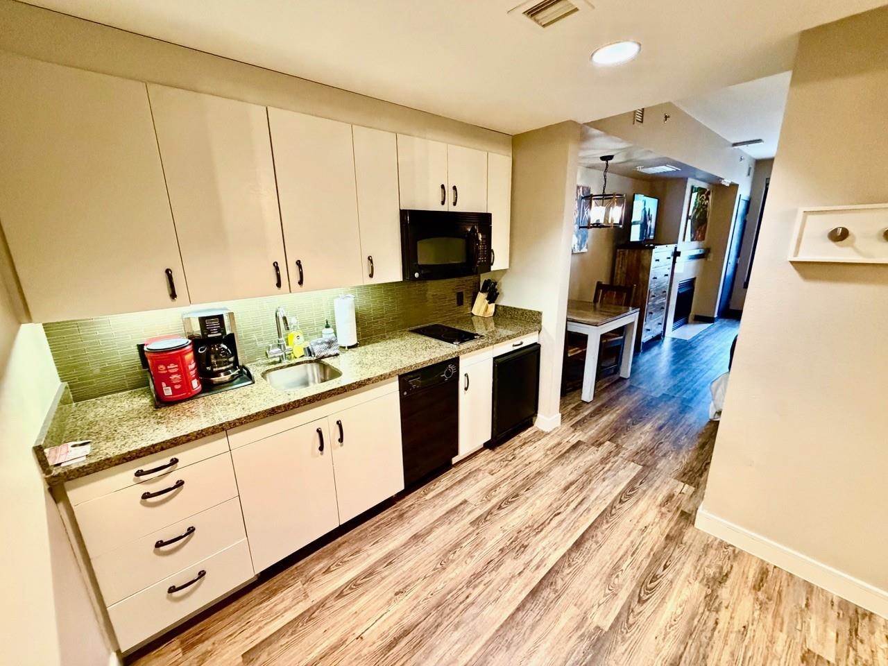 50 Hillside Drive Unit: 304