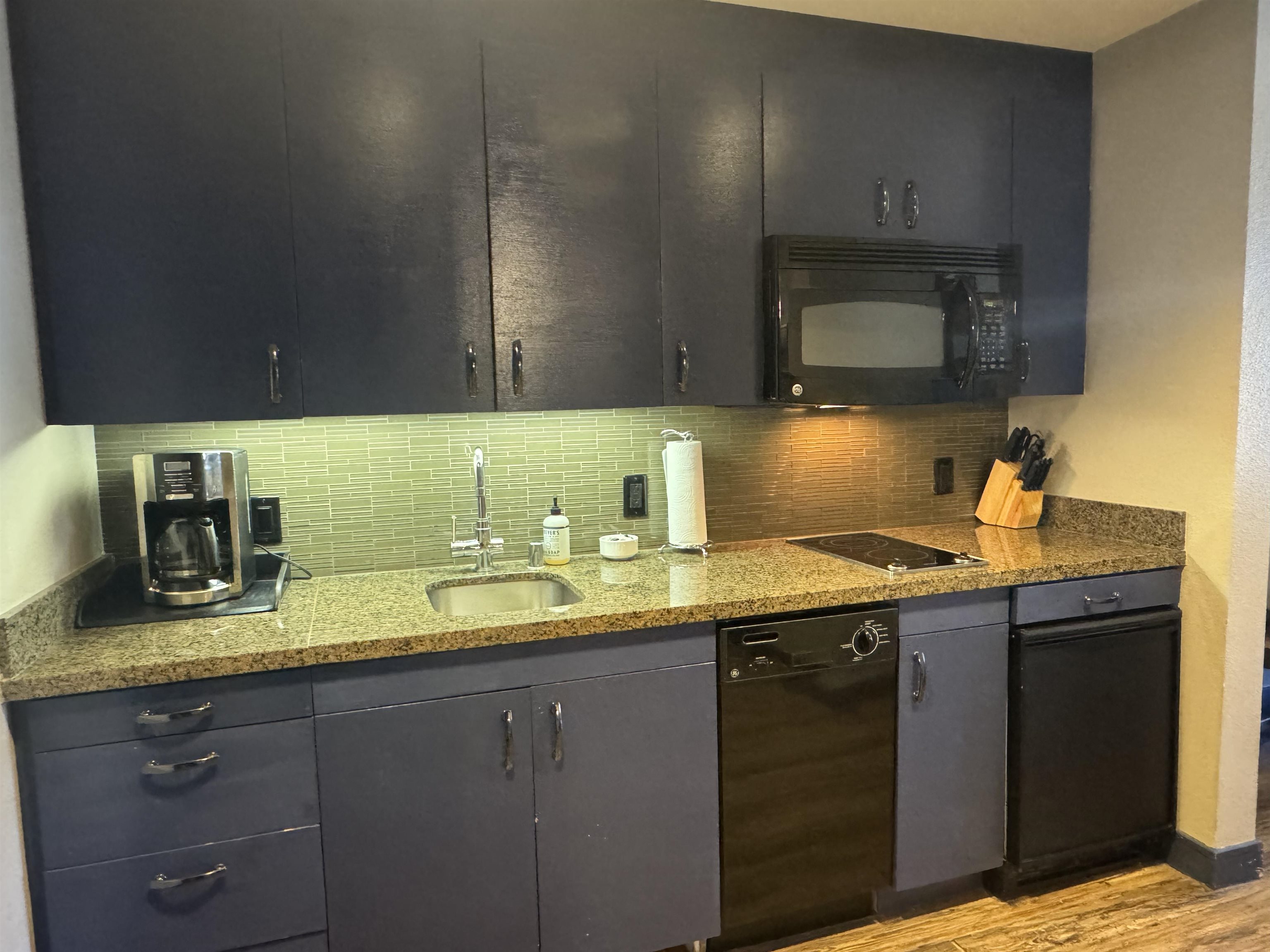 50 Hillside Drive Unit: 304