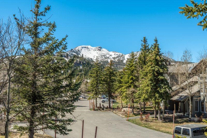 936 Links Way Unit: 936