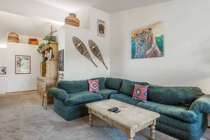 936 Links Way Unit: 936