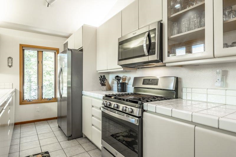 936 Links Way Unit: 936