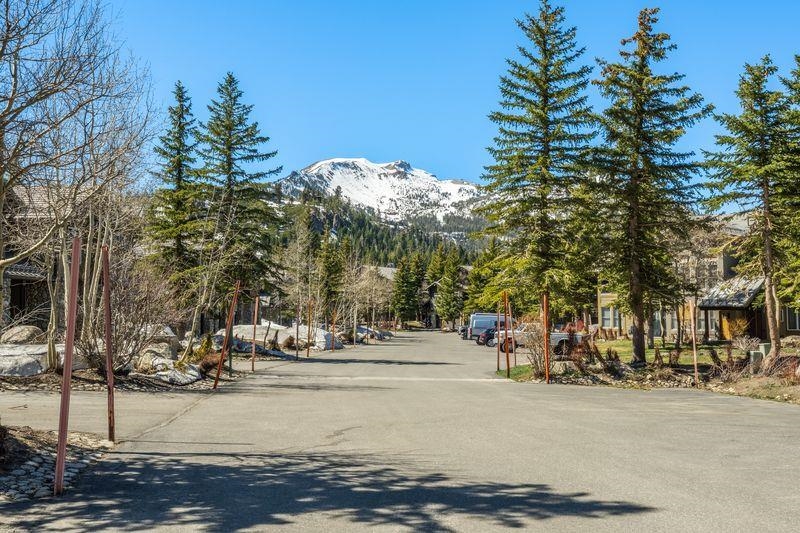 936 Links Way Unit: 936