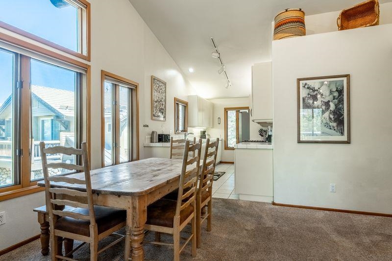 936 Links Way Unit: 936