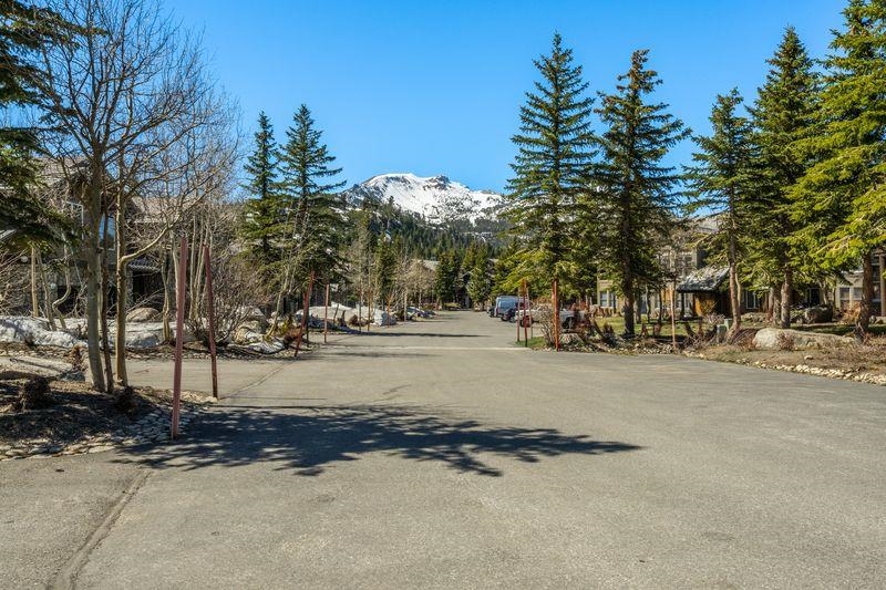 936 Links Way Unit: 936