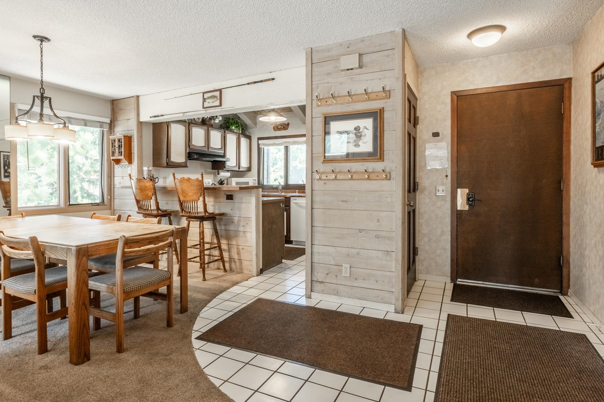 2 Arrowhead Dr #14