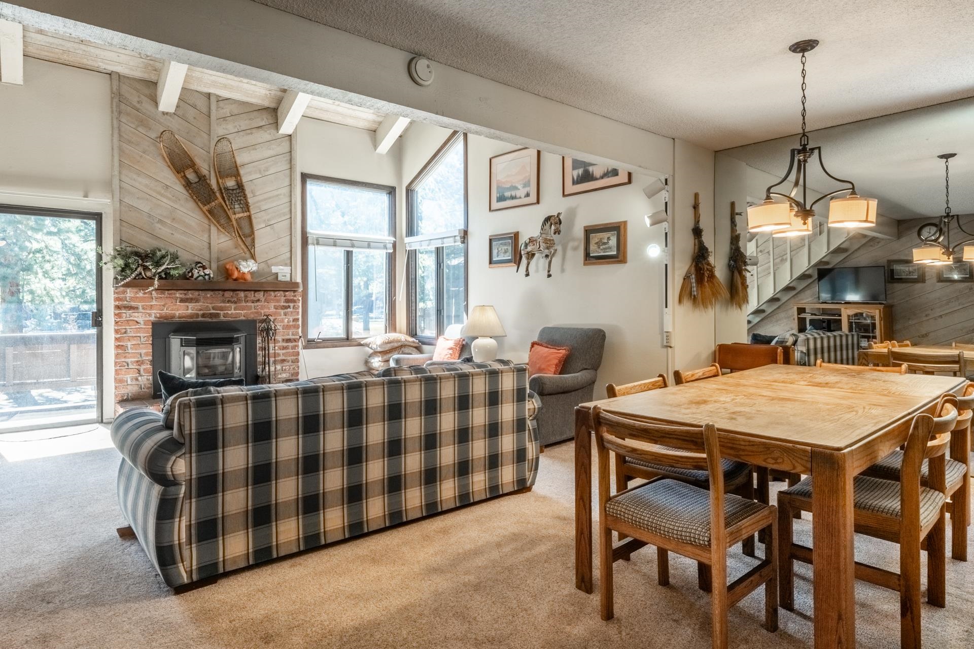 2 Arrowhead Dr #14
