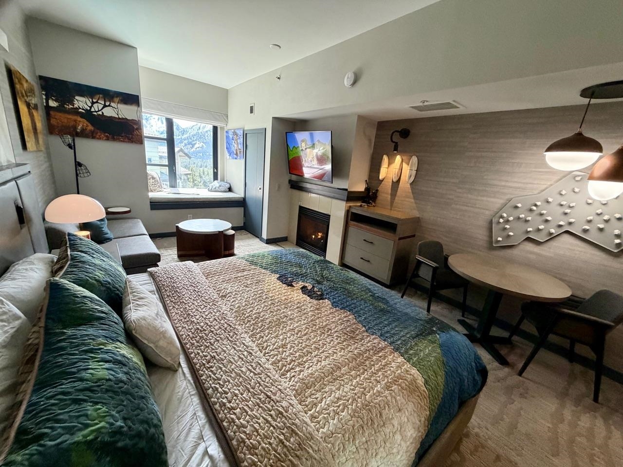 50 Hillside Drive Unit: 717